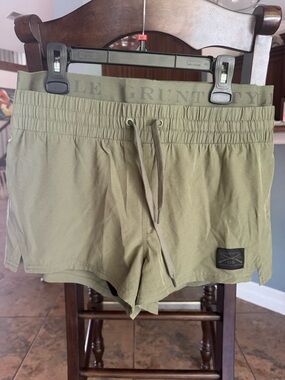 Grunt Style Olive Green Women's Hybrid Shorts